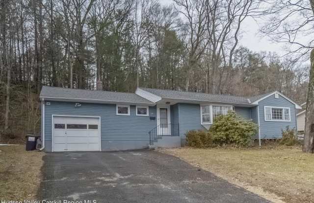 30 Redwood Road photos photos