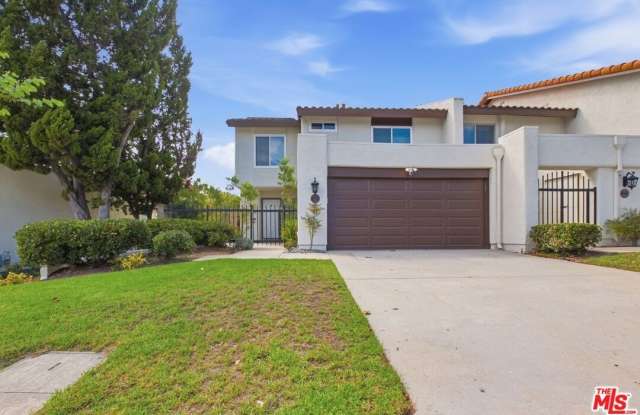 833 N Shadow Lake Dr Gallery 1