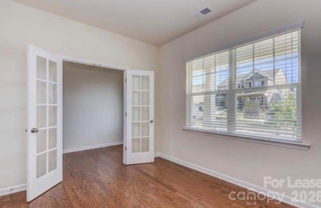 11614 Gilroy Lane Gallery 4