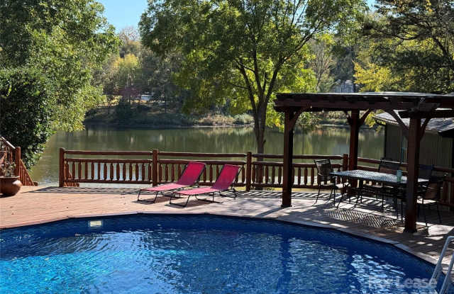 1011 Lakeshore Drive - 1011 Lake Shore Drive, Gaston County, NC 28012