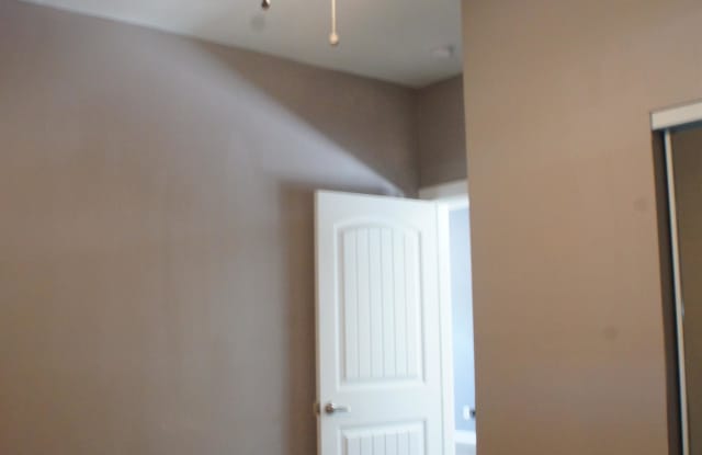 1056 East Fairmount Avenue - 12 Gallery 4