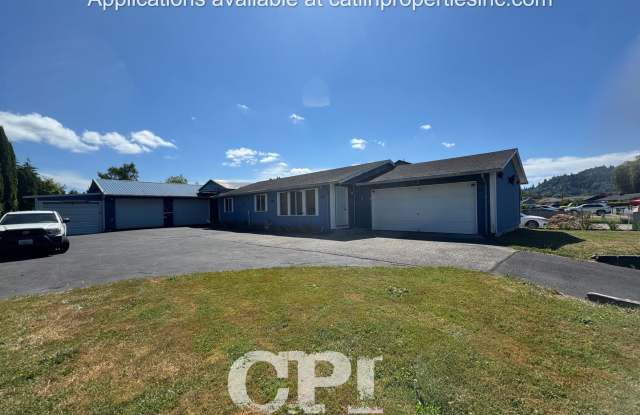 MOVE IN SPECIAL -  1/2 FIRST MONTHS RENT!! Gallery 3