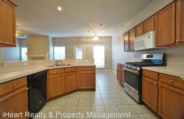 7402 Ellerby Pt Gallery 2