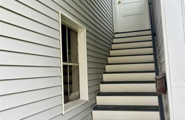 174 Wood Street Gallery 2