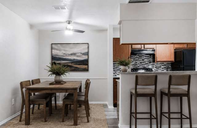 Ridgeview Gallery 3