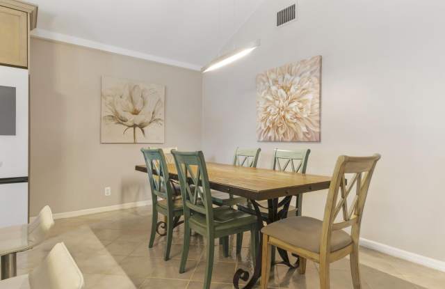 13477 Fountain View Boulevard Gallery 4