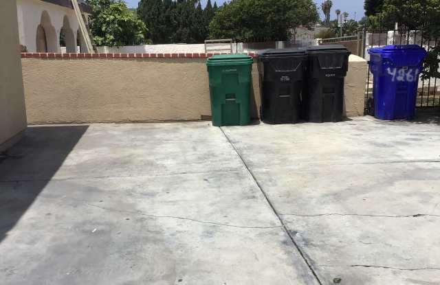 4261 Eta St photos photos