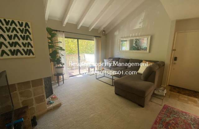 548 Woodside Oaks # 8 Gallery 4