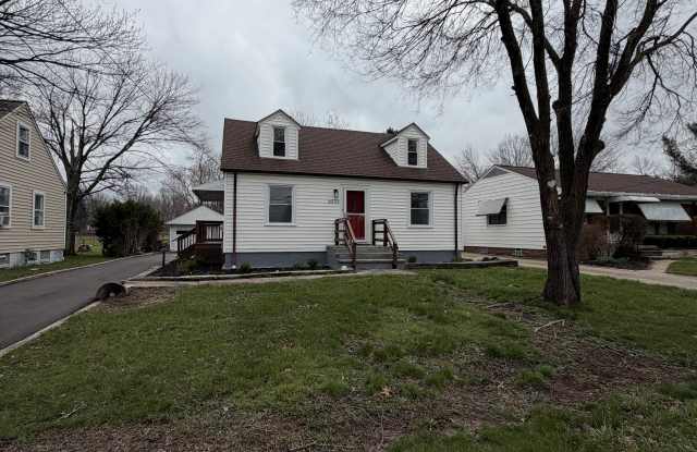 6333 W 130th St photos photos