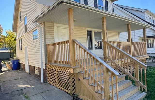 Charming 3-Bedroom Property in Prime Location photos photos