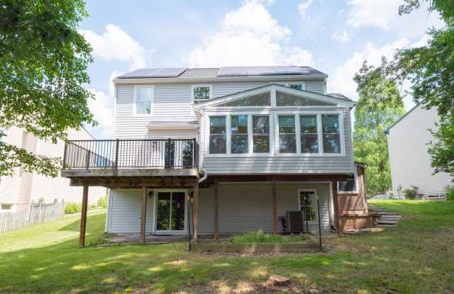 8009 Brett Place Gallery 4