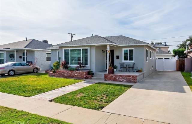 5049 Adenmoor Avenue photos photos