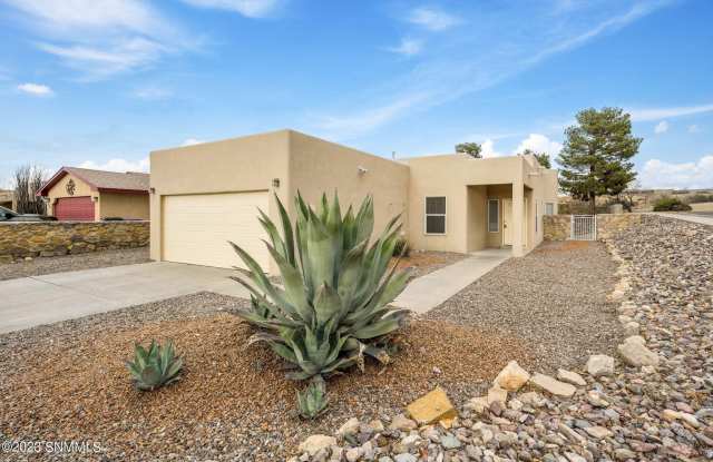 2656 Bearcat Drive - 2656 Bearcat Drive, Las Cruces, NM 88001