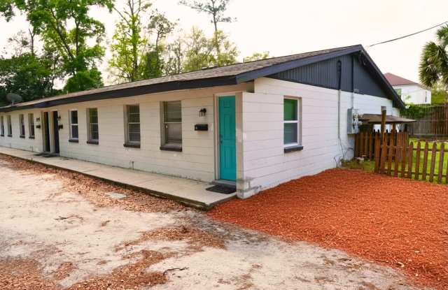 7190 Conant Ave photos photos