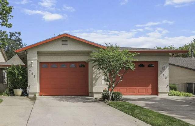 Enjoy the Fireworks from your front yard! Gallery 3