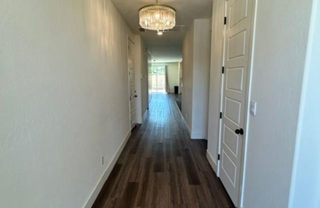 2635 S Cain Ct Gallery 3