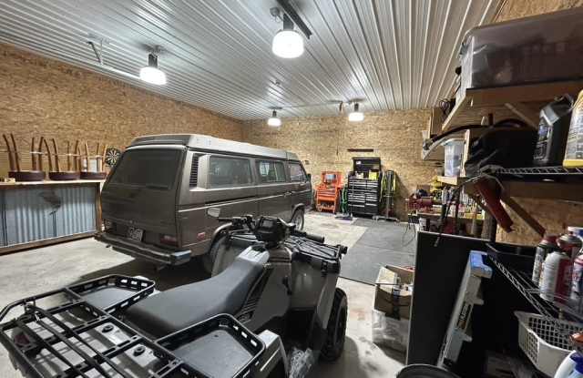 8900 U.S. Highway 10 West Gallery 3