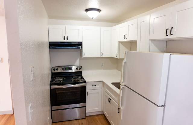 5205 66th Street West - 1 photos photos