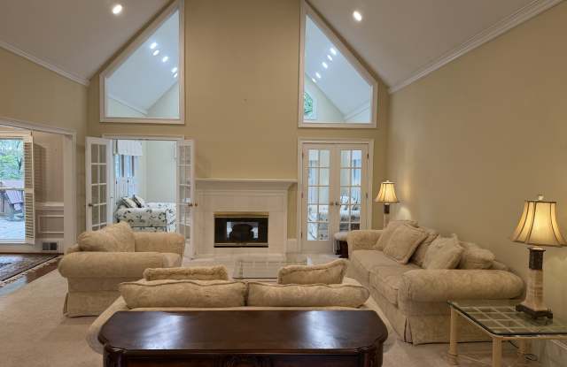 3716 Harts Court Gallery 3