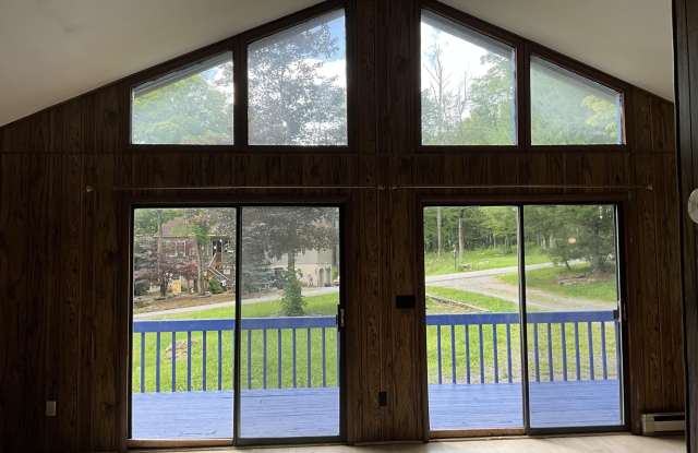 154 Parkwood Drive lot: 110 Gallery 1