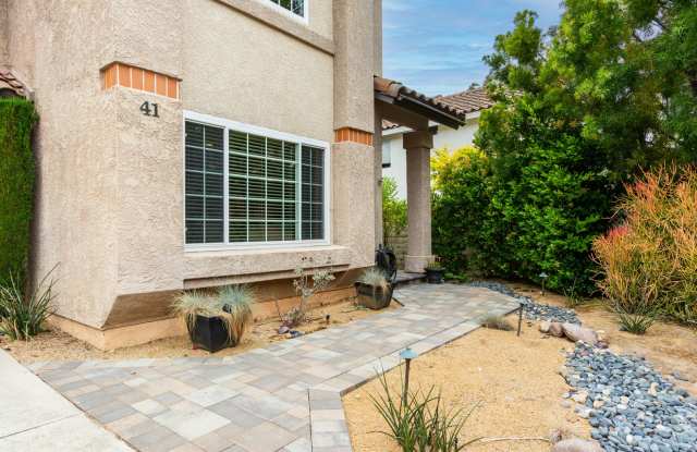 Beautifully Remodeled 4 Bedroom, 2.5 Bathroom Home In Aliso Viejo Gallery 2