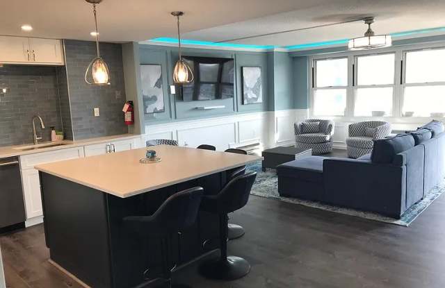 480 Ocean Avenue North Gallery 2