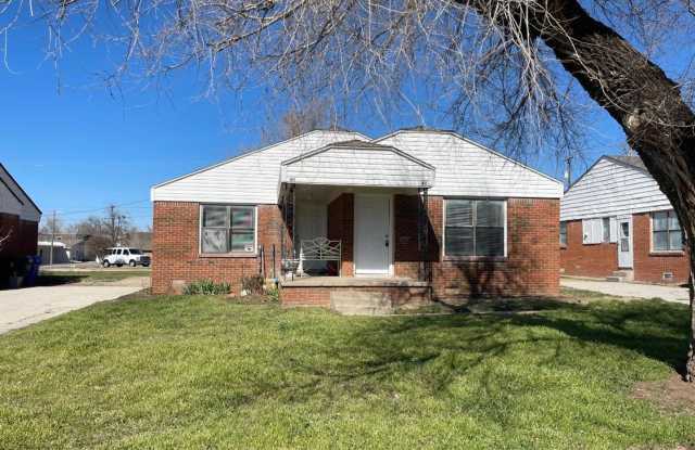 2 BED 1 BATH DUPLEX FOR LEASE photos photos