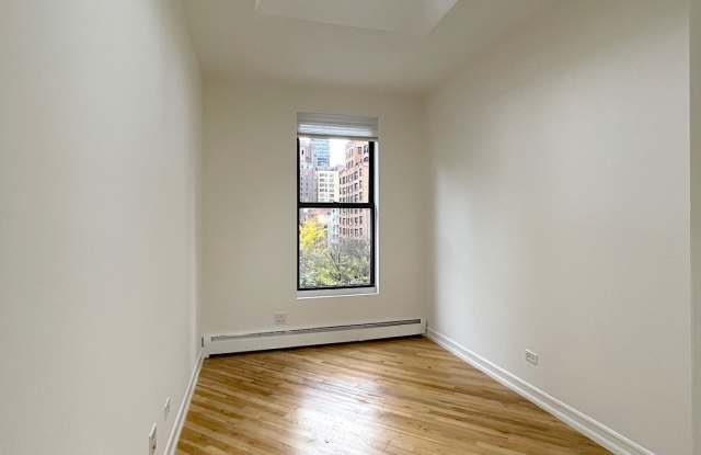 1047 Second Avenue Gallery 4