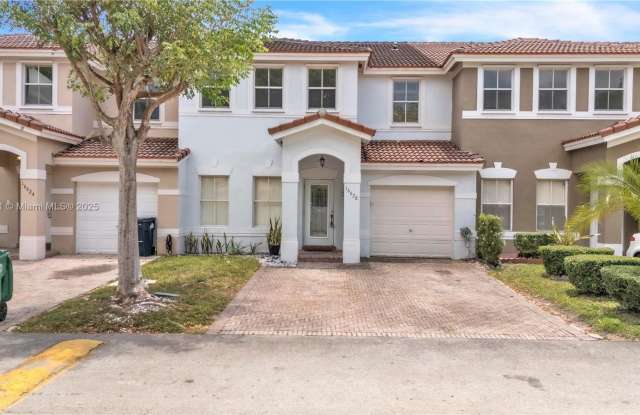 16628 SW 47th Ter - 16628 Southwest 47th Terrace, Miami-Dade County, FL 33185 16628 SW 47th Ter - 16628 Southwest 47th Terrace, Miami-Dade County, FL 33185