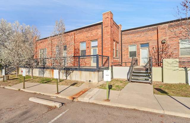 1111 N Osage St. photos photos