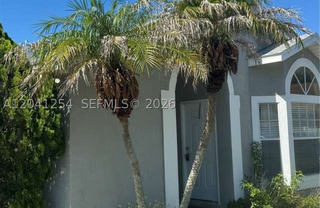 2399 Harbor Town Drive Gallery 3