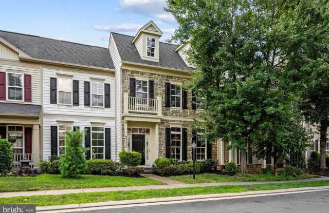 42717 EXPLORER Drive Gallery 4