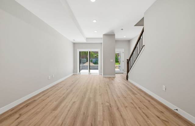 Stop Searching. Start Living & Come Home to Comfort. Gallery 3