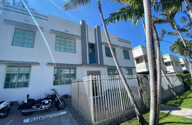 526 15th St photos photos