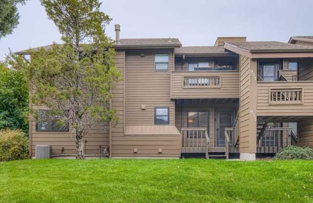 953 Moorings Drive - 1 photos photos