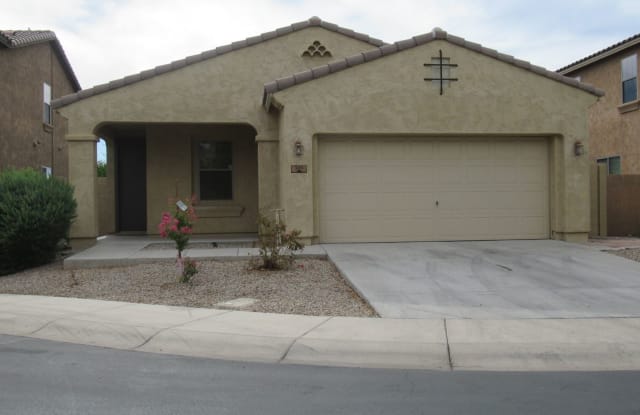 720 N Robins Way - 720 North Robins Way, Chandler, AZ 85225