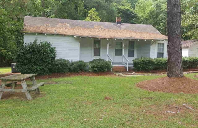 286 Latham Road - 286 Latham Ln, Dunn, NC 28334