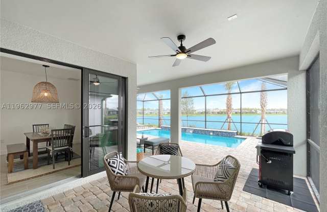 2057 Yellowfin Cir Gallery 3