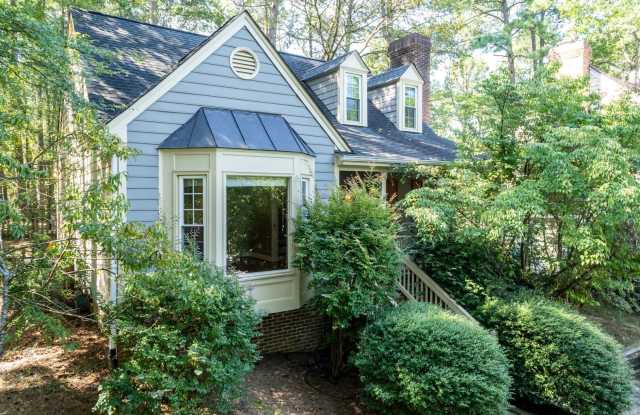 Four Bedroom Home! Gallery 4