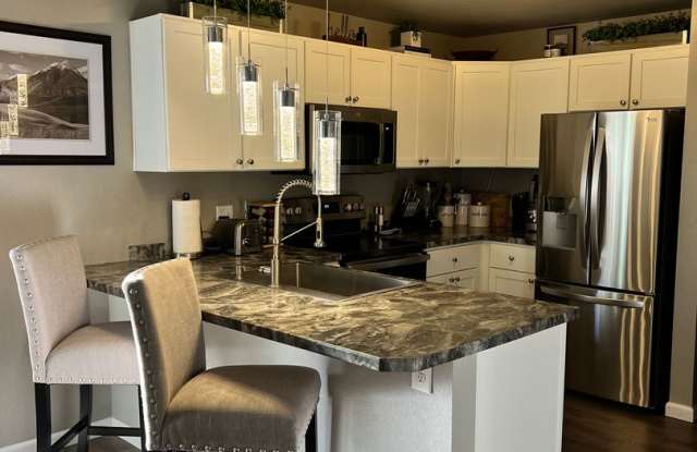 Fully Furnished 1 Bed 1 Bath Unit Available NOW! photos photos