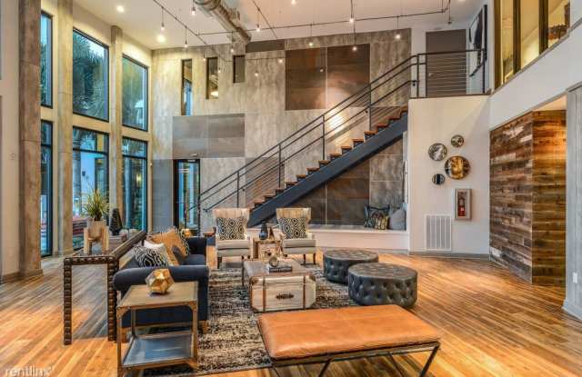 509 East Whiting Street Gallery 4