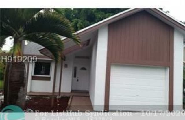 3913 NW 72nd Ln - 3913 Northwest 72nd Lane, Coral Springs, FL 33065