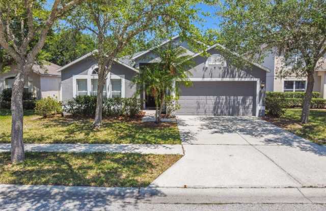 8232 STOCKTON WAY - 8232 Stockton Way, Tampa, FL 33647