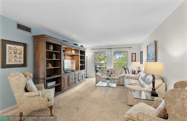 2804 Victoria Way photos photos