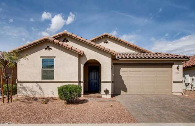 3904 E LIBERTY Lane Gallery 2