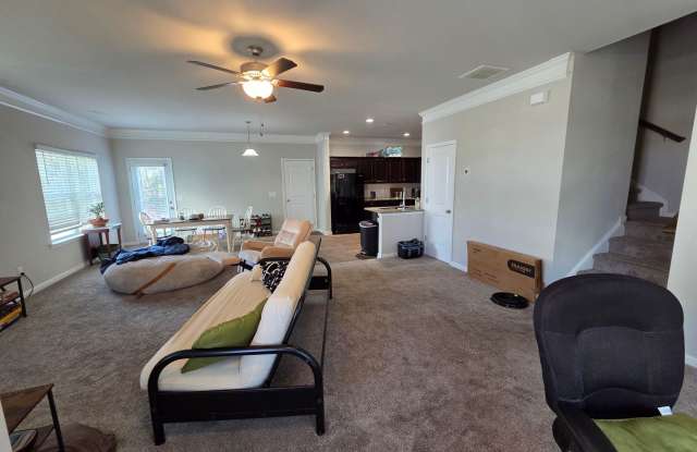 Gorgeous 3 bedroom home! Gallery 4