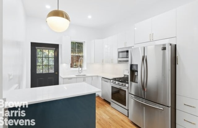 39 Bradhurst Avenue - 39 Bradhurst Avenue, New York City, NY 10030