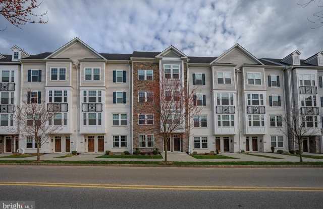 220 CHARLES ELLIS Drive photos photos