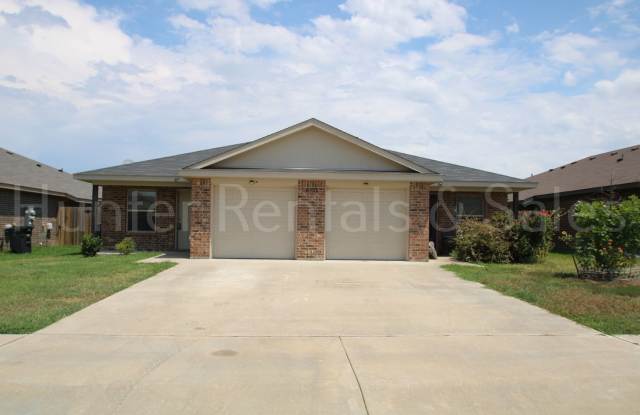 North Killeen 3-Bed Duplex with Modern Touches photos photos
