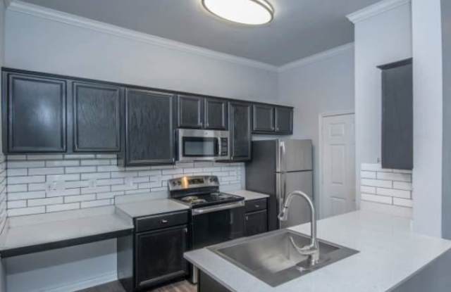 24277 Wilderness Oak Gallery 4